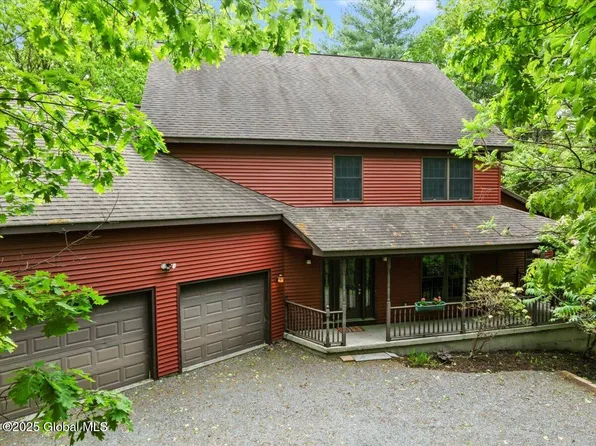 70 Chadwycke Court, Valatie, NY 12184