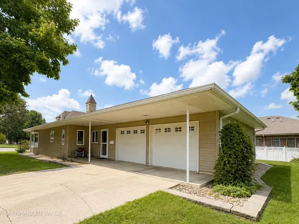 710 H Ave, Grundy Center, IA 50638