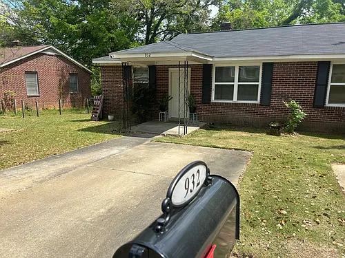 932 Munsen Spring Dr Photo 1