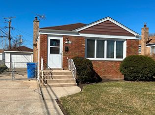 8132 S Karlov Ave, Chicago, IL 60652