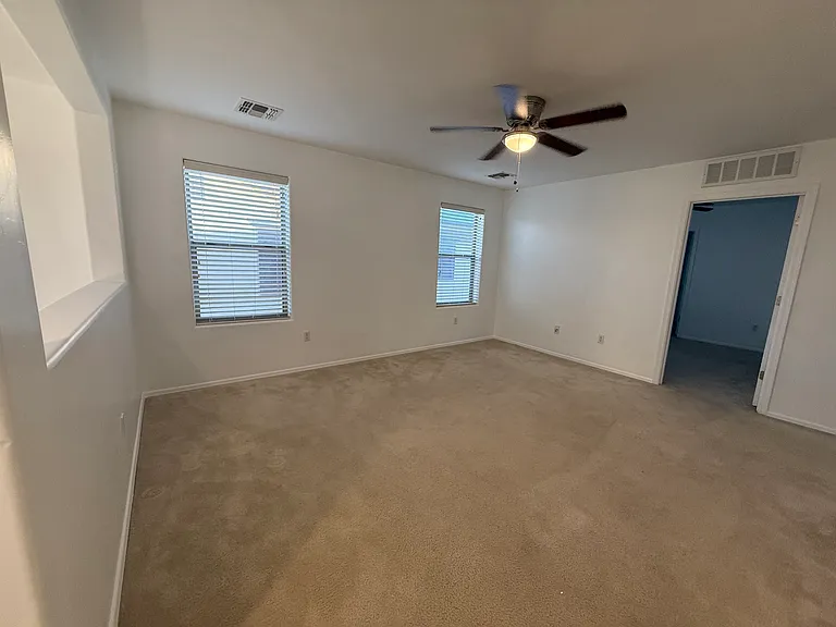 191 W Camino Espiga — Photo 37
