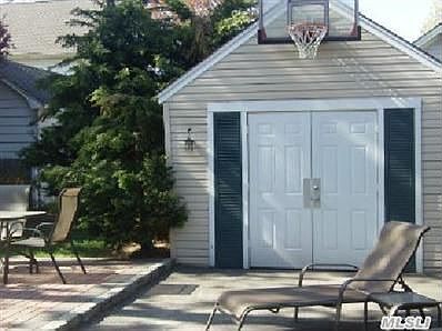 2nd image of 33 Fairview Ave