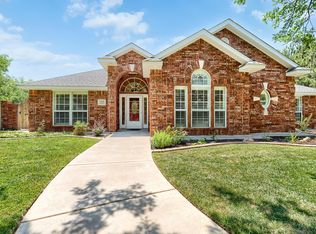 7415 Woodmont Dr, Amarillo, TX 79119