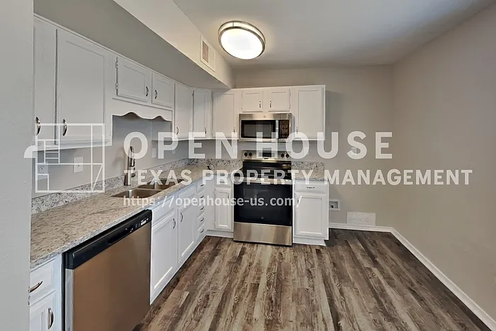 4212 Driscoll Dr — Photo 6