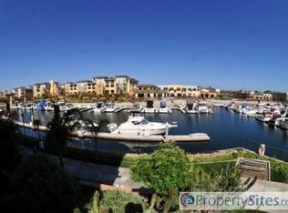 1520 Seabridge Ln, Oxnard, CA 93035