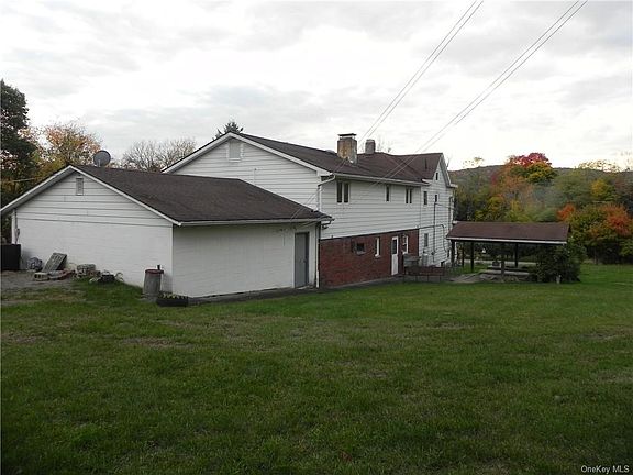 3rd image of 190 Western Ave
