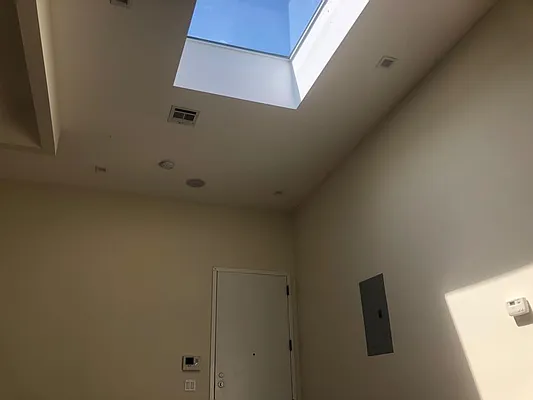 Rented by Premier Metro Realty Corp | media 45