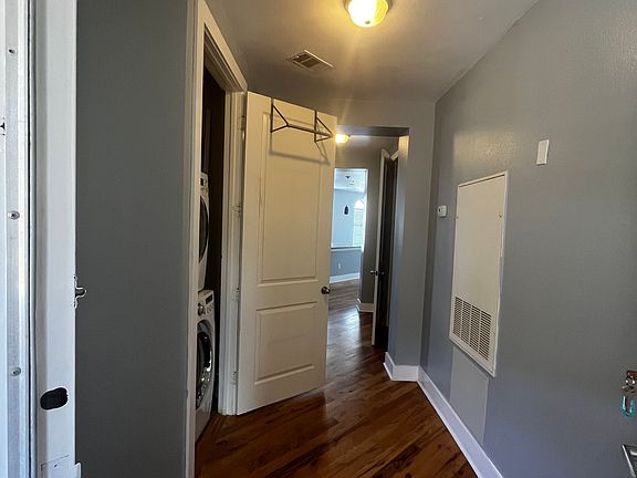 2nd image of 315 W Clay St APT 201