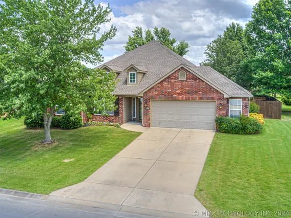 5023 S 195th East Ct, Broken Arrow, OK 74014