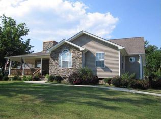 5051 Benton Pike NE, Cleveland, TN 37323