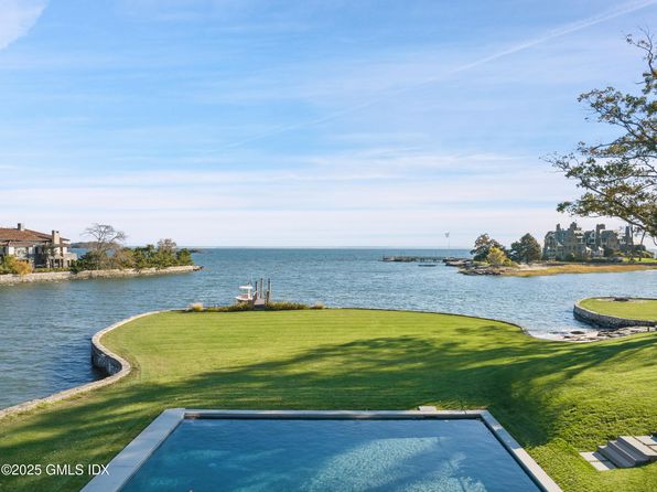 545 Indian Field Rd, Greenwich, CT 06830