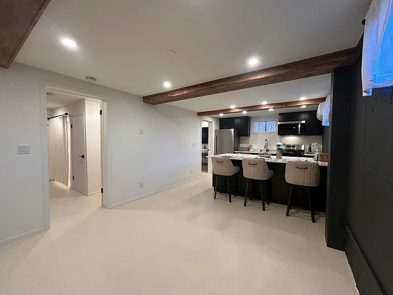 315 E 4775 S — Photo 10