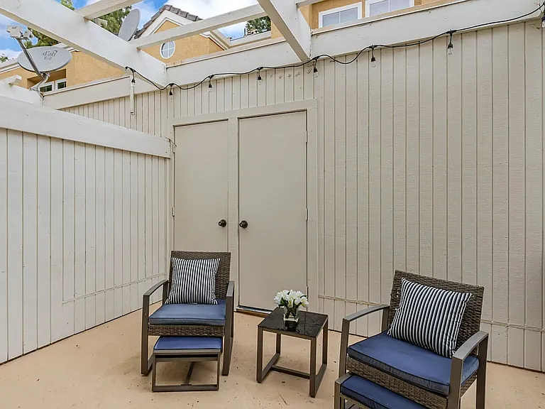 415 Camille Cir #14 — Photo 23