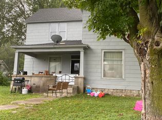 918 Olive St, Carthage, MO 64836