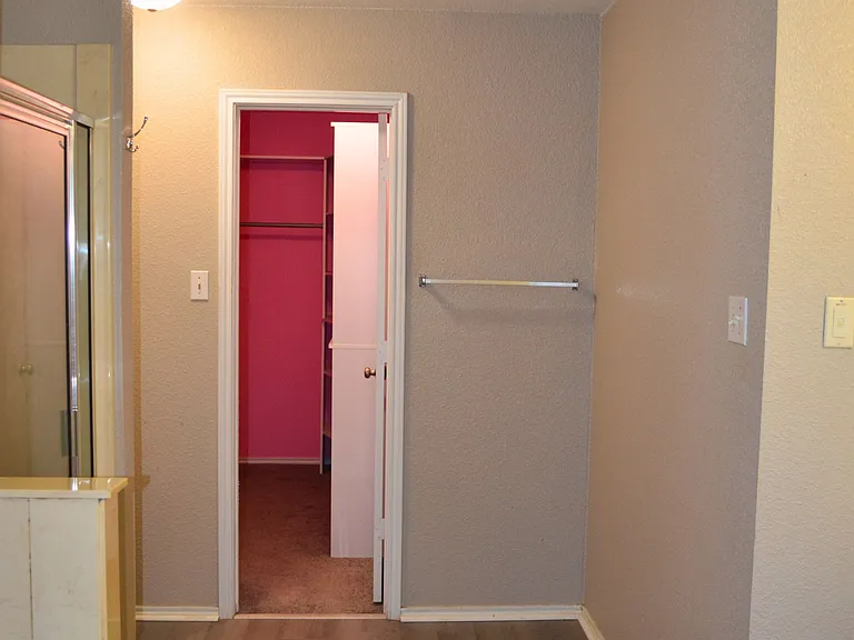 4603 Regency Dr — Photo 21