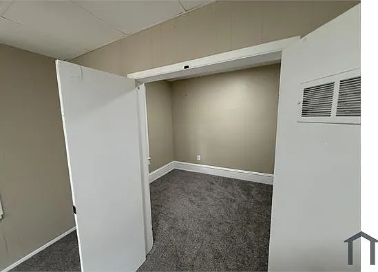 5636 Drake Ave — Photo 29