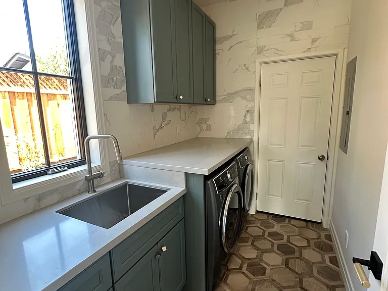 San Benito Way — Photo 21