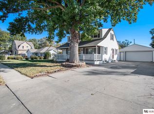 2007 Hancock St, Bellevue, NE 68005