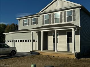 93 Culper Cir, Tallmadge, OH 44278