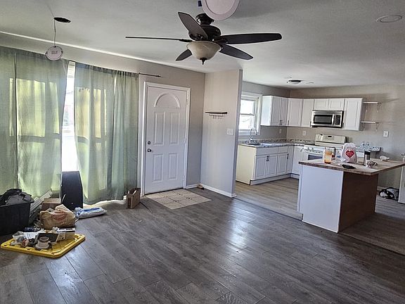 2nd image of 1006 Fairway Ave