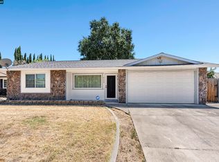 9152 Castlebar Way, Sacramento, CA 95826