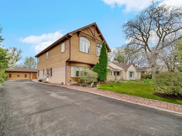 438 Washington St, Glenview, IL 60025