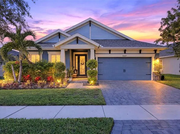 5527 Silver Sun Dr, Apollo Beach, FL 33572