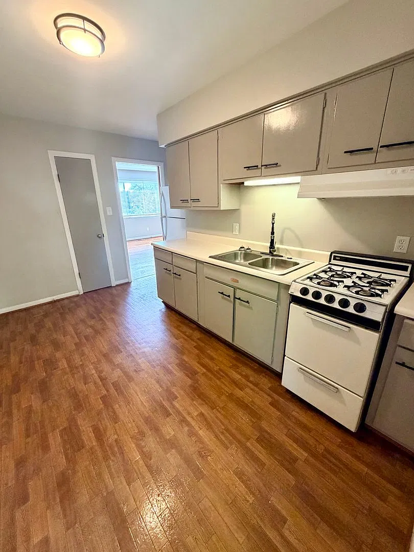 Renovated 1 bed 1 bath near Downtown Lexington! — Photo 1