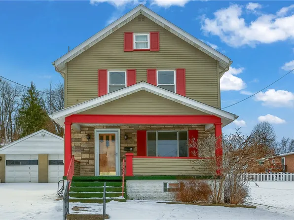 29 Franklin Ave, Ellwood City, PA 16117