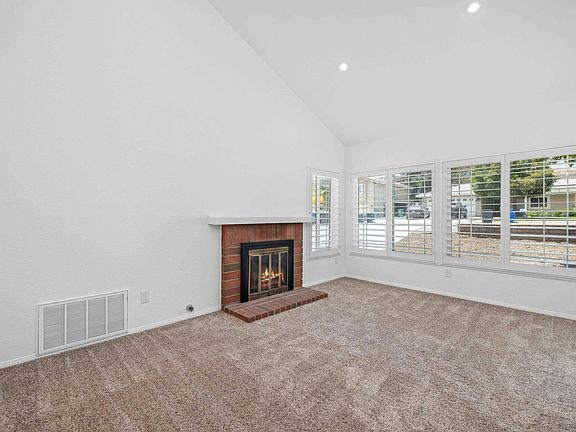 5th image of 10241 Pebble Beach Dr