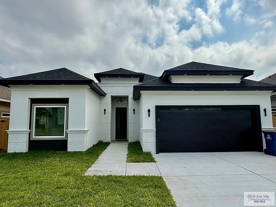 1st image of 3513 Sandalwood Dr