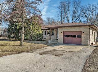 455 S Division St, Braidwood, IL 60408