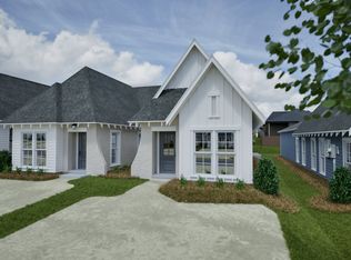 1021 Hunters Way, Opelika, AL 36801