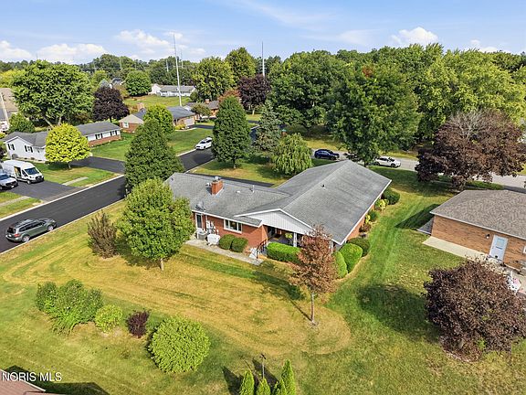 2nd image of 1501 Marcelle Ave