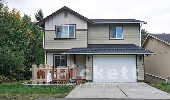 1st image of 2772 Massachusetts Pl E