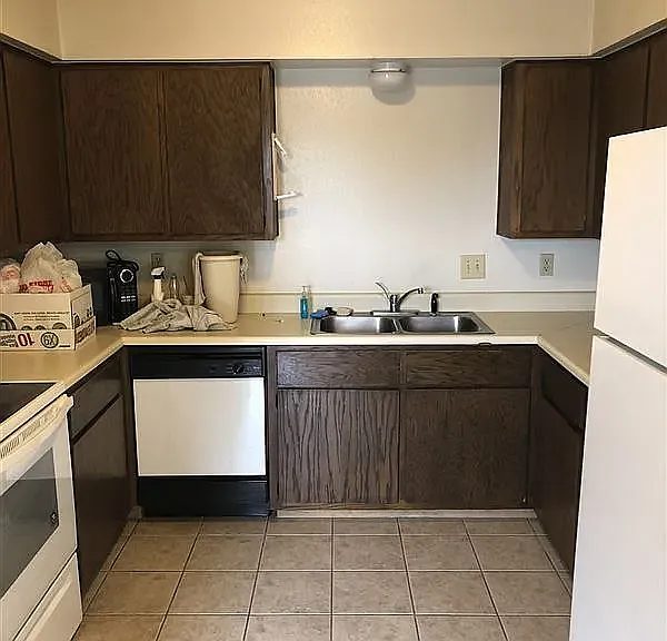 2819 Longmire Dr #D — Photo 16