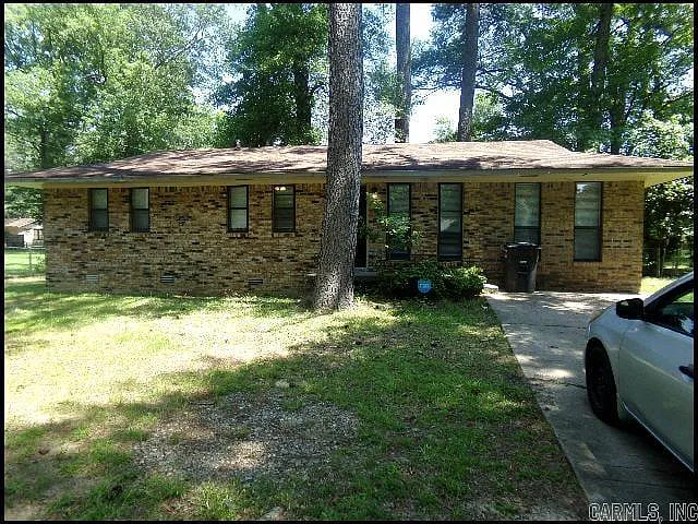 1000 Stirrup Pl
