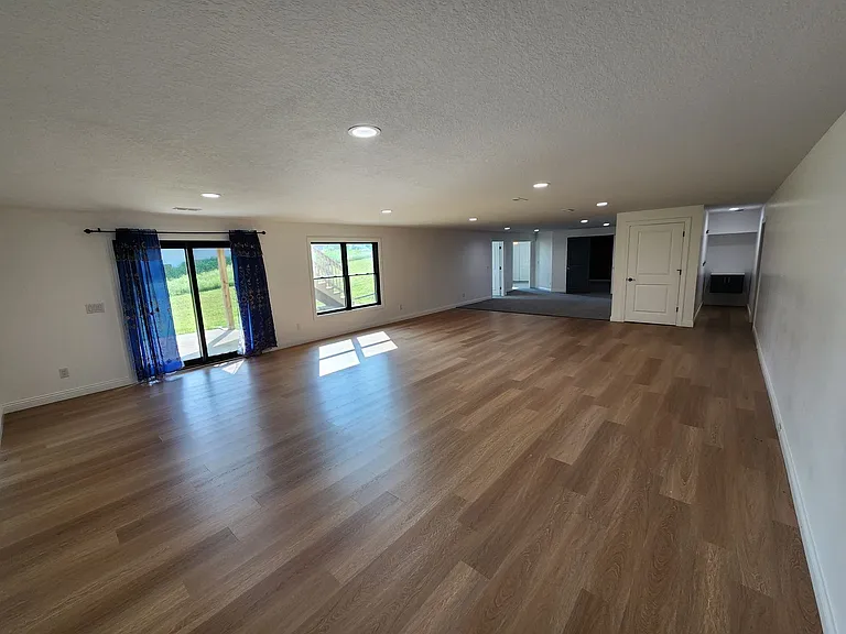 6817 Timber Ct — Photo 34