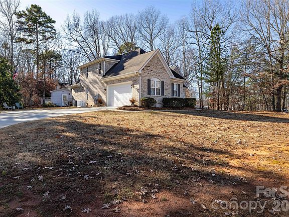 2nd image of 10806 Willow Oak Rd