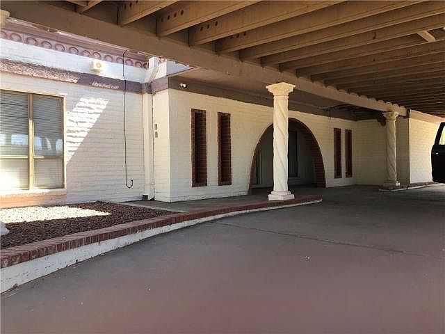 1st image of 217 Whispering Sands Dr