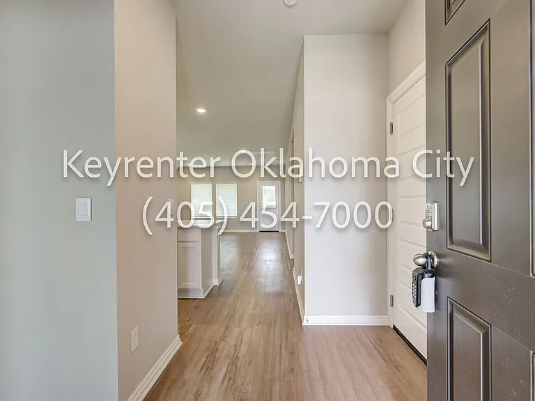 2809 Tracys Mnr — Photo 5