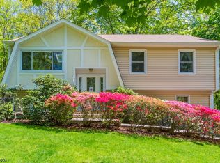 56 Hillside Ave, Mine Hill, NJ 07803