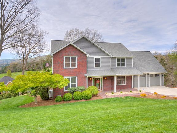 2nd image of 1931 Plank Dr