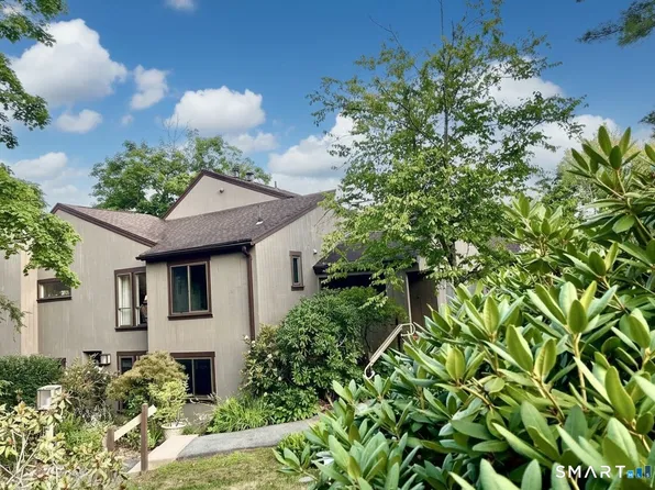 35 Heritage Drive #35, Avon, CT 06001