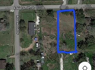 711 Ezekiel Smith St, Prairie View, TX 77484