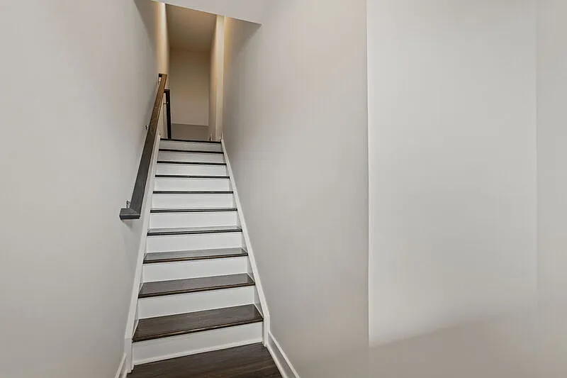 Building Photo - 117 Eagle Wood Dr #1