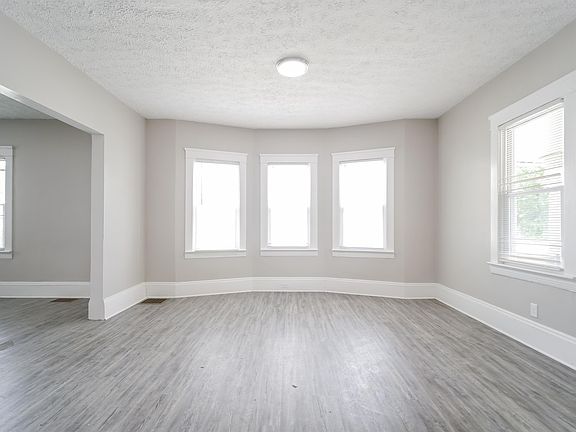 2nd image of 4318 Ardmore Ave