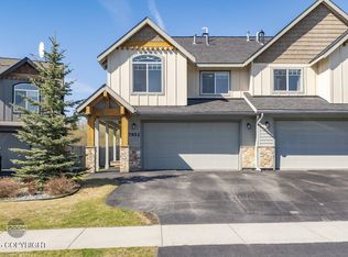 7952 Gate Creek Dr, Anchorage, AK 99502