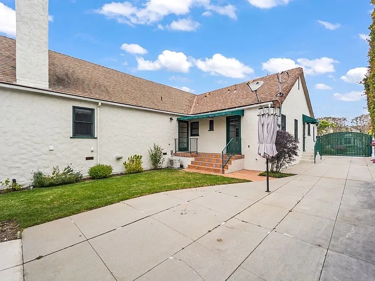 10342 Keswick Ave — Photo 23