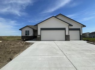 1973 E Limestone St, Andover, KS 67002